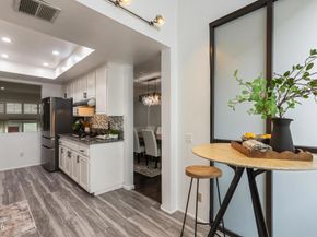 5230 Bellingham Avenue 6, Valley Village CA 91607