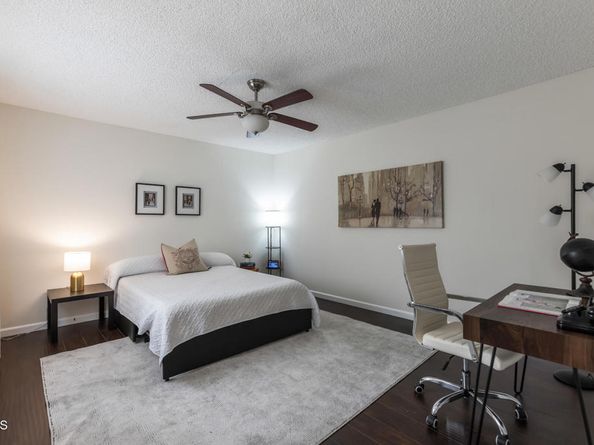 5230 Bellingham Avenue 6, Valley Village CA 91607