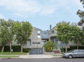 5230 Bellingham Avenue 6, Valley Village CA 91607