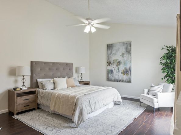 5230 Bellingham Avenue 6, Valley Village CA 91607