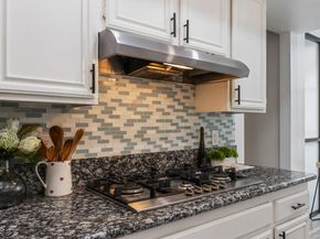 5230 Bellingham Avenue 6, Valley Village CA 91607