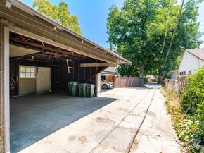 218 Madeline Drive, Pasadena CA 91105