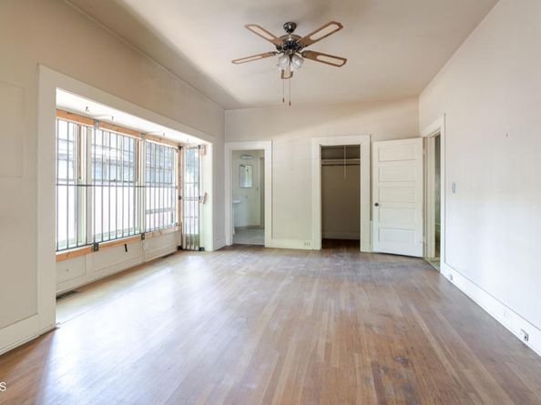 218 Madeline Drive, Pasadena CA 91105