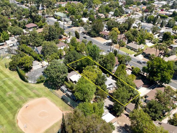 218 Madeline Drive, Pasadena CA 91105