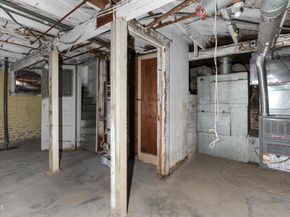 218 Madeline Drive, Pasadena CA 91105