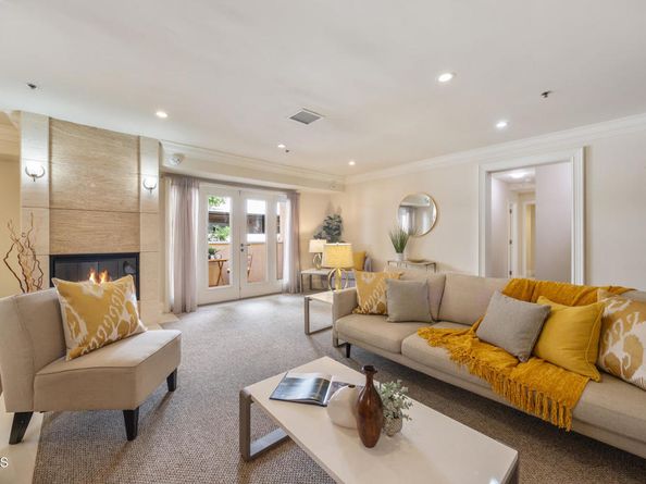 120 S Mentor Avenue 202, Pasadena CA 91106