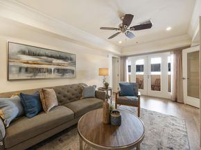 120 S Mentor Avenue 202, Pasadena CA 91106