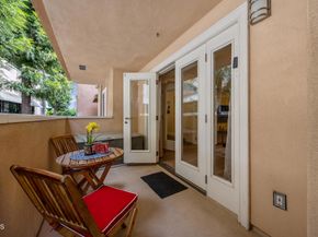 120 S Mentor Avenue 202, Pasadena CA 91106