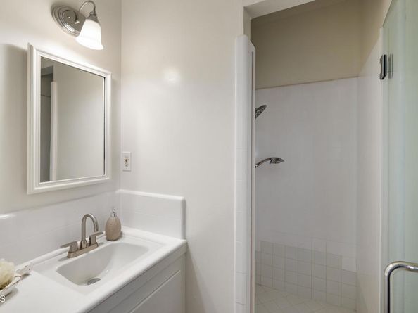 3624 Canyon Crest Road, Altadena CA 91001
