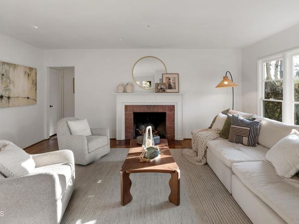 3624 Canyon Crest Road, Altadena CA 91001