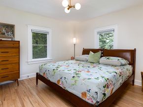 1660 Las Lunas Street, Pasadena CA 91106