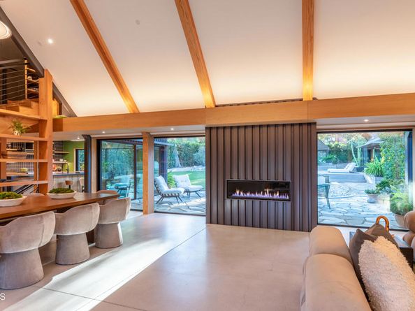 1155 Linda Vista Avenue, Pasadena CA 91103