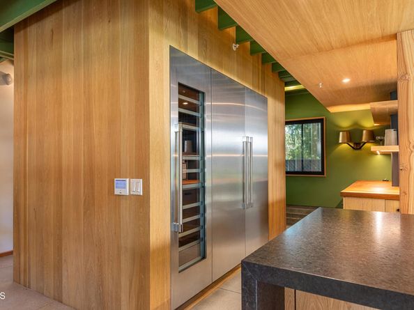 1155 Linda Vista Avenue, Pasadena CA 91103