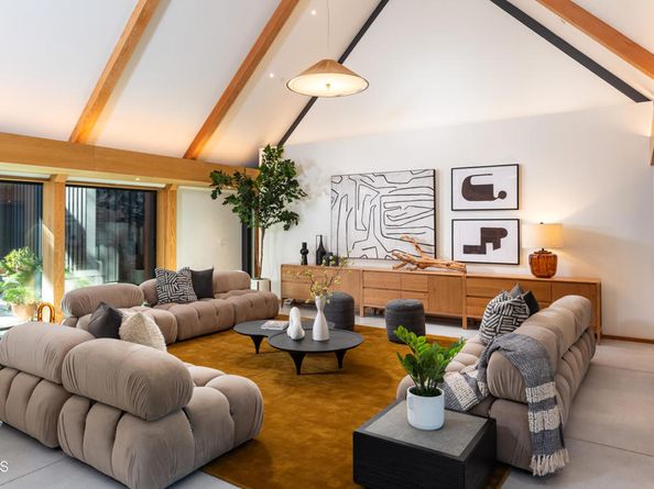 1155 Linda Vista Avenue, Pasadena CA 91103