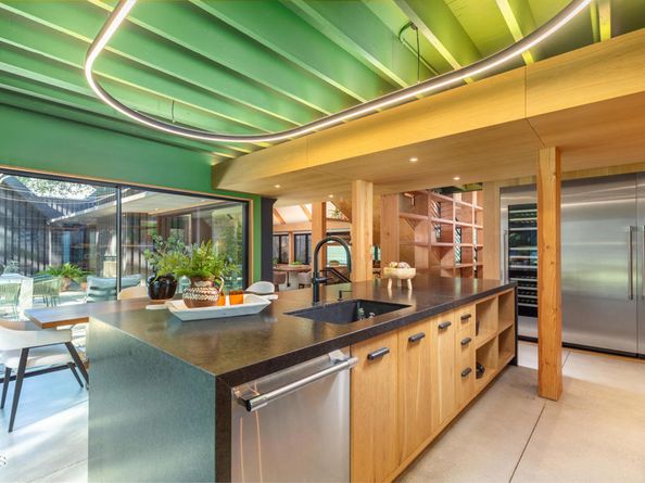 1155 Linda Vista Avenue, Pasadena CA 91103