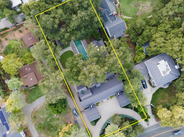 1155 Linda Vista Avenue, Pasadena CA 91103