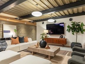 1155 Linda Vista Avenue, Pasadena CA 91103