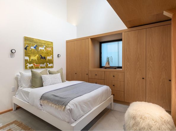 1155 Linda Vista Avenue, Pasadena CA 91103