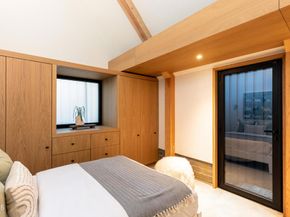 1155 Linda Vista Avenue, Pasadena CA 91103