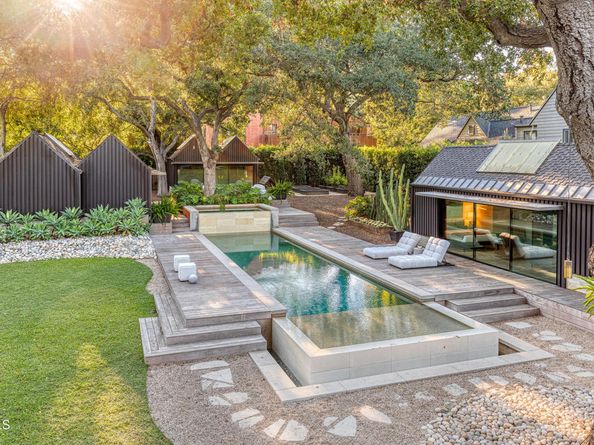 1155 Linda Vista Avenue, Pasadena CA 91103