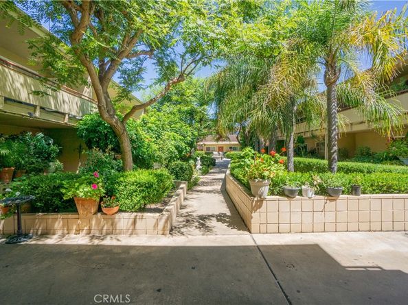 511 E Washington Avenue, Santa Ana CA 92701