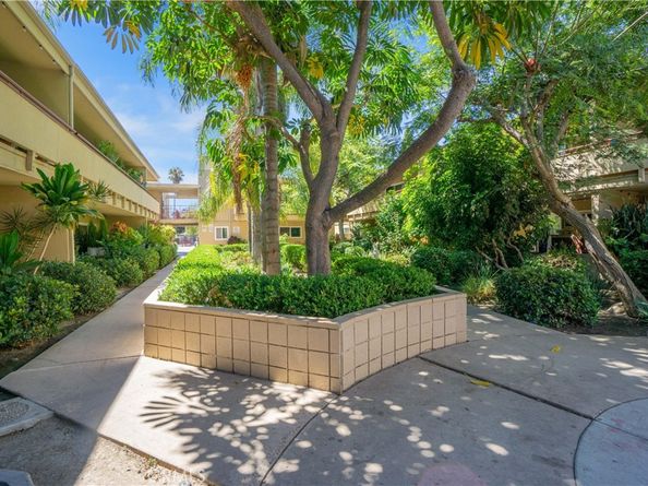 511 E Washington Avenue, Santa Ana CA 92701