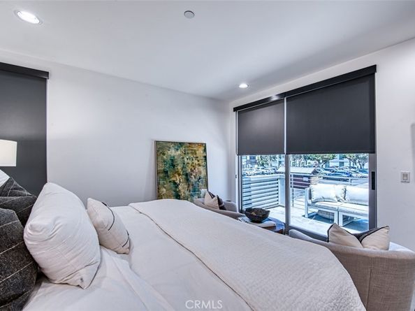409 29th Street, Newport Beach CA 92663