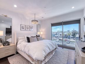 409 29th Street, Newport Beach CA 92663