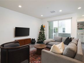 1532 Maxwell Way, Costa Mesa CA 92627