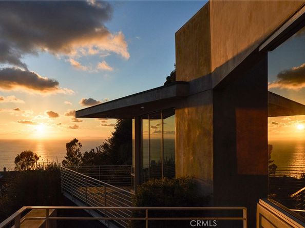 704 Nyes Place, Laguna Beach CA 92651