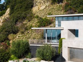 704 Nyes Place, Laguna Beach CA 92651