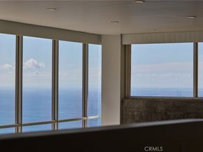 704 Nyes Place, Laguna Beach CA 92651