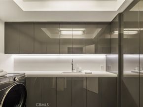 704 Nyes Place, Laguna Beach CA 92651