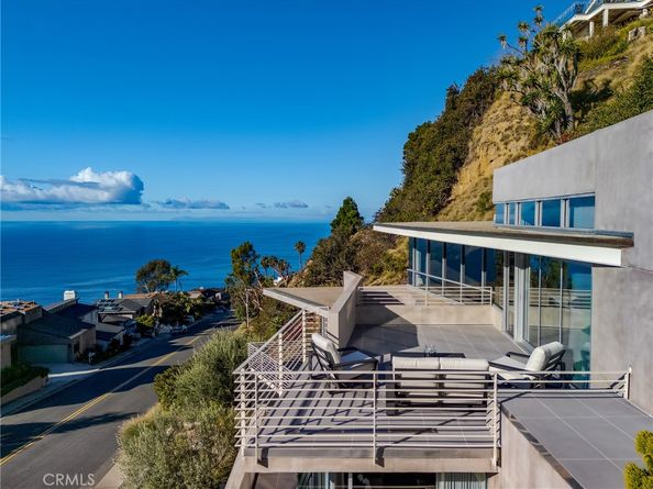 704 Nyes Place, Laguna Beach CA 92651