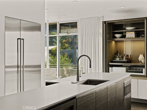 704 Nyes Place, Laguna Beach CA 92651