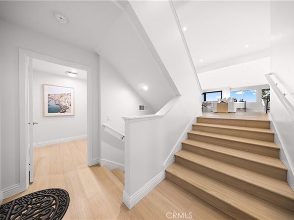 2427 Vista Nobleza, Newport Beach CA 92660