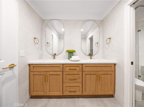 2427 Vista Nobleza, Newport Beach CA 92660