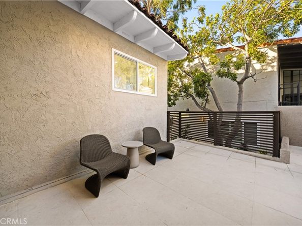 2427 Vista Nobleza, Newport Beach CA 92660