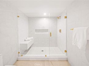 2427 Vista Nobleza, Newport Beach CA 92660