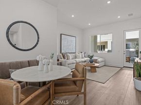 7256 Aura Circle, Huntington Beach CA 92647