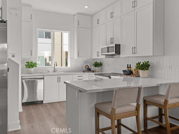 7256 Aura Circle, Huntington Beach CA 92647