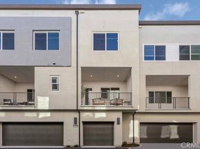 7256 Aura Circle, Huntington Beach CA 92647