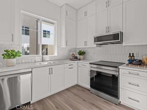 7256 Aura Circle, Huntington Beach CA 92647