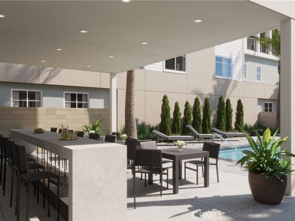 7256 Aura Circle, Huntington Beach CA 92647