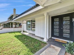 21621 Kaneohe, Huntington Beach CA 92646