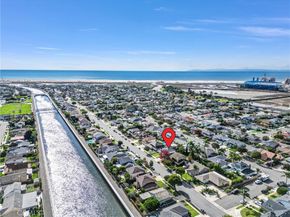 21621 Kaneohe, Huntington Beach CA 92646