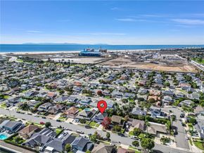 21621 Kaneohe, Huntington Beach CA 92646