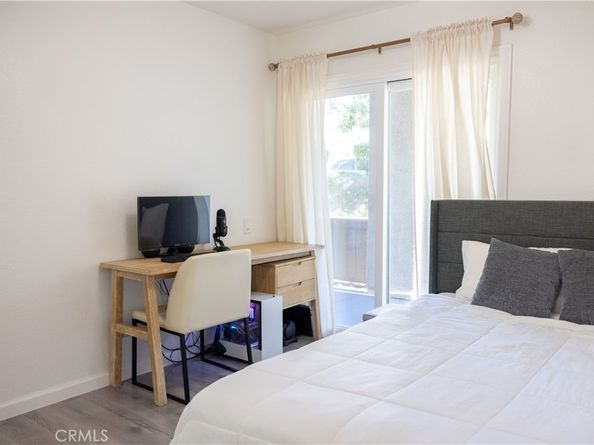 21991 143 Rimhurst, Lake Forest CA 92630