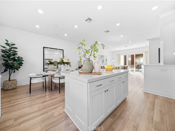 344 Tank, Irvine CA 92618