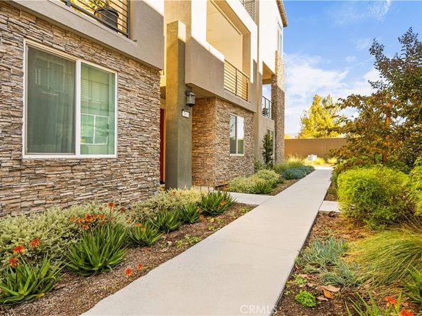 344 Tank, Irvine CA 92618